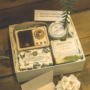 Regalo di Compleanno per Migliore Amica: Altoparlante Retrò Pratico e Sofisticato - Regalo Creativo Perfetto e Pensato, Ricordo Indimenticabile - Product Image 4