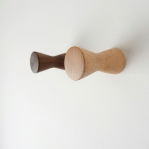 Ensemble de crochets en bois d'acacia et de manguier, organisateur mural durable pour l'entrée, la chambre et la salle de bain, idéal pour la vente au détail - Product Image 1