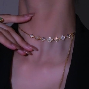 Materiale di rame, può disegnare quattro foglia <span class=keywords><strong>collana</strong></span> di fiori - Product Image 4