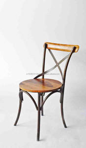 Chaises de salle à manger vintage rustiques siège en bois massif et cadre en fer Corella chaise à dossier croisé pour salon de haute qualité et élégant - Product Image 2