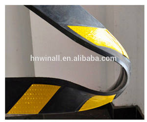 Bande de protection d'angle en caoutchouc réfléchissante pour garage souterrain, bande d'avertissement à angle droit pour sous-sol - Product Image 4