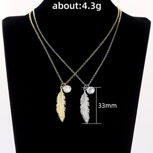 Collana con Piume in Stile Vintage per Donne - Product Image 4
