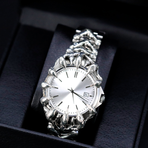 Reloj de Acero Inoxidable Personalizado para Hombre, Estilo Gótico, Rebelde, Escultural, Artístico, Lujoso y Masculino - Product Image 3