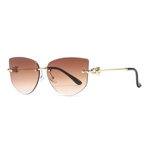 Nouvelles Lunettes de Soleil Cat-Eye Sans Monture Tendance UV400 en Métal pour Femme, Verres Dégradés Roses, Type 3, Référence 7708 - Product Image 5
