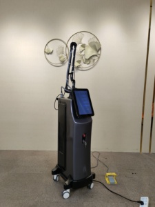 เครื่องเลเซอร์ CO2 แบบ Fractional สำหรับมืออาชีพ ใช้ในการกำจัดรอยแผลเป็นจากสิว สำหรับคลินิก - Product Image 5