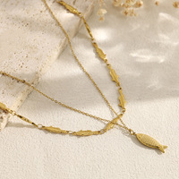 Collier superposé en acier inoxydable plaqué or 18 carats avec pendentif poisson pour femme, chaîne délicate thème océan et plage, vente en gros OEM