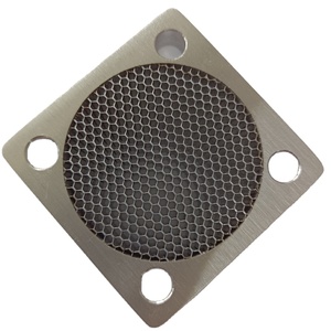 Placa de Protección EMC/RF/EMI Personalizada de Panal Hengshi con Acero Inoxidable/Aluminio y Recubrimiento de Níquel Inerte - Product Image 1