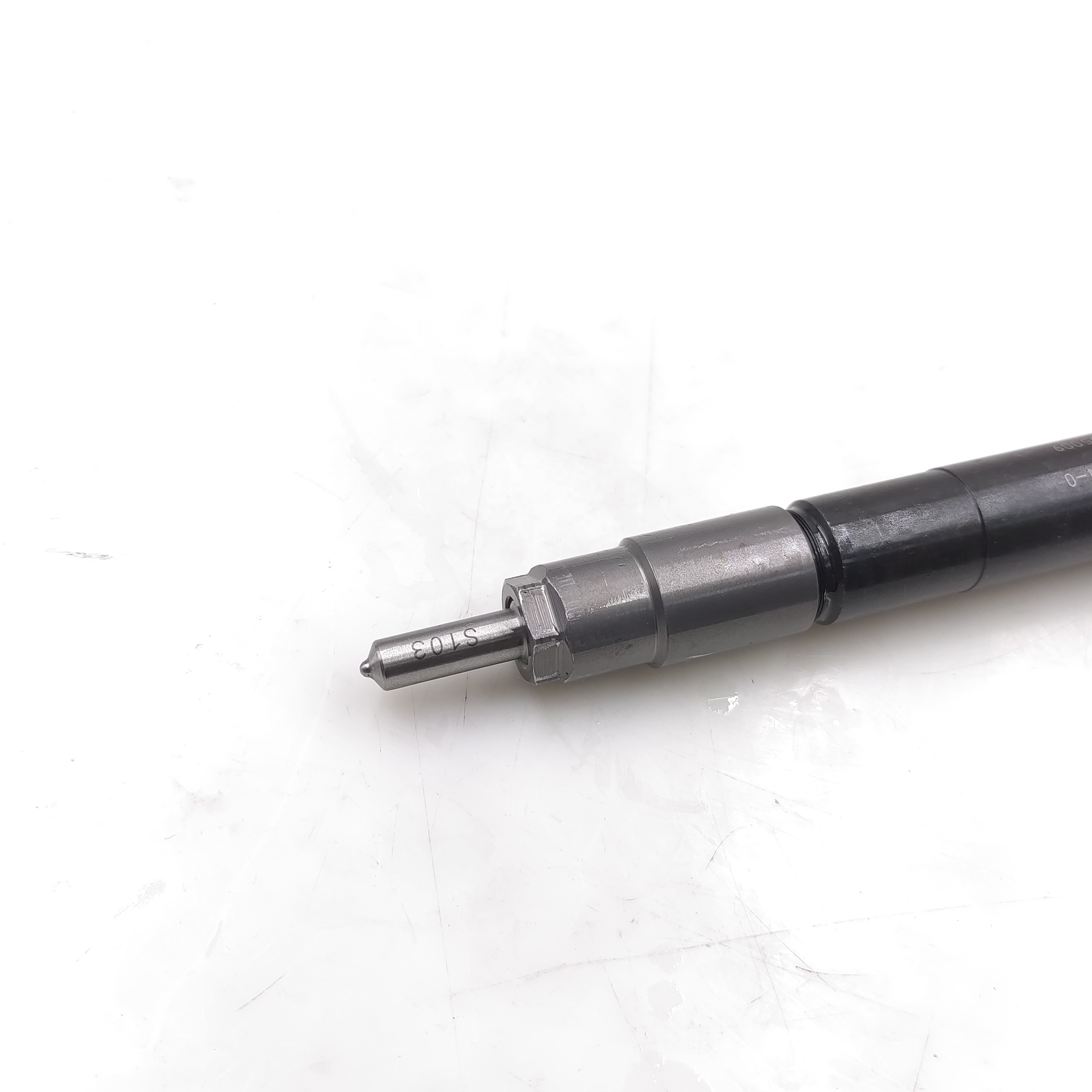 New Fuel Injectors 8-98247354-0 295050-1950 for ISUZU DMAX 4JK1