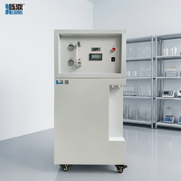 Système d'eau ultra pure de laboratoire adapté aux expériences de spectroscopie par émission atomique avec sortie de résistivité stable