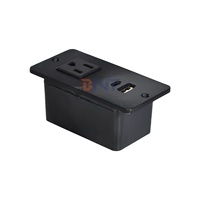Prise de table industrielle IP44 1 prise standard américaine 1 USB a 1 USB C 10A Câble de 1,5 m pour table de canapé