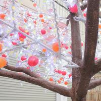 Kiefernblatt-Weihnachts baum mit LED-Lichtern