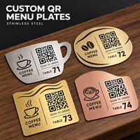 Plaque de table personnalisée en acier inoxydable en forme de tasse avec code QR pour menu de café et numéro de table – Vente en gros, personnalisation de marque