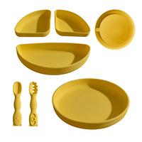 Aangepaste logo babyproducten servies BPA-vrij kinder servies met compartimenten lepel siliconen babyvoedingsset voor kinderen