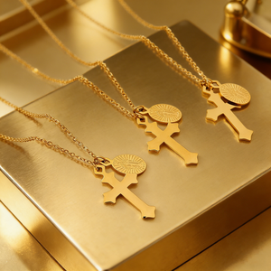 Bijoux religieux chrétiens, collier avec pendentif croix crucifix Vierge Marie Jésus, chaîne à maillons, acier inoxydable doré, couleur or rose - Product Image 3