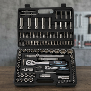 Juego de Llaves FERVI Serie Bussola con Diseño Práctico, Puntas Torx T8-T30 y Extensión Ajustable de 50-100 mm - Product Image 3