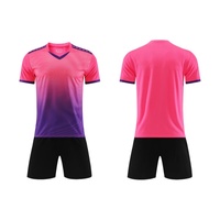 Setelan Seragam Sepak Bola Pria Neon Pink Ungu Custom Sablon Heat-Transfer Jersey Celana Pendek Grosir Cepat Kering 100% Poliester 220g