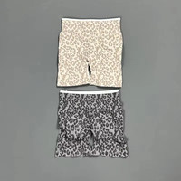 Shorts de yoga léopard, vêtements de fitness, leggings d'extérieur, push-up, sans couture, sportswear, effet scrunch, pantalon trois-quarts pour femme