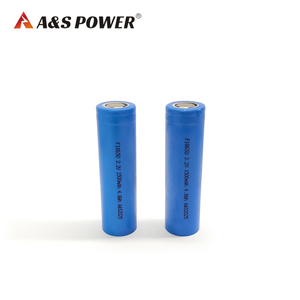 फैक्टरी थोक लिथियम आयन 18650 बेलनाकार सेल <span class=keywords><strong>3.2v</strong></span> 1500mah अनुकूलित रिचार्जेबल एलएफपी बैटरी - Product Image 2