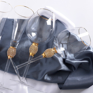 Base <span class=keywords><strong>de</strong></span> boule <span class=keywords><strong>de</strong></span> diamant <span class=keywords><strong>de</strong></span> luxe fait à la main incrustation <span class=keywords><strong>de</strong></span> <span class=keywords><strong>cristal</strong></span> <span class=keywords><strong>de</strong></span> diamant verre à vin rouge flûtes à champagne verre à cocktail tasse en verre <span class=keywords><strong>de</strong></span> crème glacée - Product Image 4