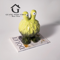 Statuette en résine de monstre vert à deux têtes, fantaisie et mignonne, sculpture de personnage de dessin animé créative, style simplicité moderne, décoration d'intérieur