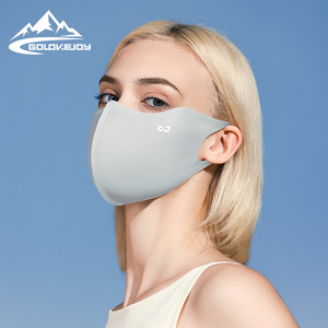 Masque facial en soie glacée personnalisé GOLOVEJOY XKZ62, mode estivale, frais, respirant, masque de sport, protection solaire UPF50+ - Product Image 1