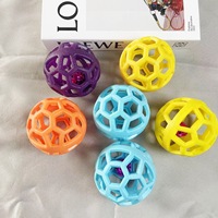 Quietschendes Haustierspielzeug: Geometrischer Nylon-Hohlball für Hunde & Katzen – Selbstbeschäftigung & Kauspielzeug im Großhandel