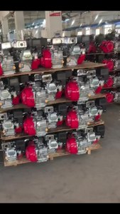 Pompe à eau à essence 3,5 CV 100-500 L/min, auto-amorçante, moteur rouge - Product Image 2