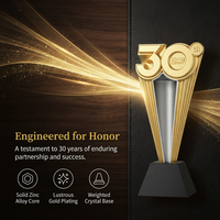 Trophée métallique personnalisé gravé au laser et embossé pour le 30e anniversaire, récompense en or avec numéro, reconnaissance d'entreprise, appréciation des employés