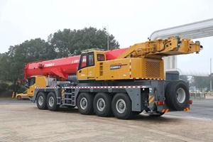 מנוף משא בעל יעילות גבוהה 200 טון STC2000C8-8 בעל צריכת דלק נמוכה, מנוף כבד להרמת ציוד גדול - Product Image 3