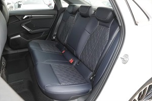 <span class=keywords><strong>Audi</strong></span> A3L Limusina 35 TFSI Feichi Prestige <span class=keywords><strong>Plus</strong></span> Paquete Luxury Select 1.5 7DCT Sedán Compacto - Product Image 4