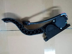 Pièces <span class=keywords><strong>de</strong></span> bus Golden Dragon Coaster Accessoires automobiles authentiques Pédale d'accélérateur électronique <span class=keywords><strong>de</strong></span> <span class=keywords><strong>frein</strong></span> ES6-7G02-1 avec capteur - Product Image 5