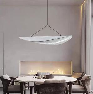 日本のサプライズローニーウィンドシルクシャンデリアファブリックシャンデリアランプシルクハンギングランプホームデコレーション北欧モダンファブリックLEDライト - Product Image 3