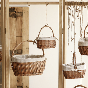 Venta al por mayor a granel cestas de mimbre baratas con asas para sala de estar de almacenamiento y regalos cocina armario de almacenamiento - Product Image 1