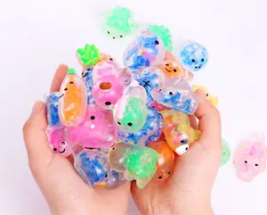 PT vente en gros Fidget Toys Squishy Dinosaur Jouets avec perles d'eau Party Favors Mochi Squishy Jouets pour enfants Mini Squeeze Balls