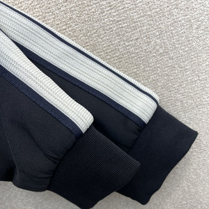 ชุดแจ็คเก็ตซิปผู้ชาย สไตล์ดีไซเนอร์สุดหรู ชุดลำลองแนวสปอร์ต แจ็คเก็ตคอตั้งพร้อมกางเกงขายาว - Product Image 6