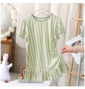 Bestseller Estivo: Camicie da <span class=keywords><strong>Notte</strong></span> Coordinato Genitore-Figlio |   Nuovo Stile Vestaglie per Ragazze con Motivi Floreali e Maniche Corte, Abbigliamento Comodo per Interni, Morbido e Confortevole - Product Image 4