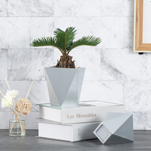 Maceta <span class=keywords><strong>de</strong></span> melamina <span class=keywords><strong>de</strong></span> diseño único para plantas, macetas <span class=keywords><strong>de</strong></span> flores para balcón interior, con <span class=keywords><strong>palabras</strong></span> personalizadas - Product Image 5