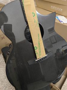 Enya X3 <span class=keywords><strong>Pro</strong></span> 41 pulgadas barril de fibra de carbono guitarra integrada viaje más funda eléctrica vibratoria guitarra folclórica - Product Image 5