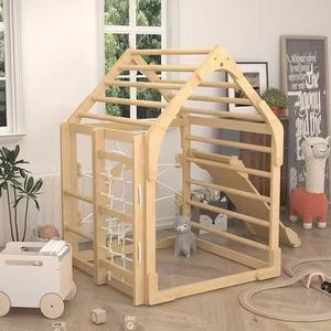 Estructura de Juego de Madera para Interiores con Tobogán para Niños, Unisex - Product Image 1