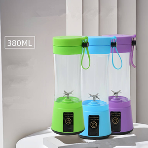 Hot Sales Household Multi-functional Electric Mini Cyclone Portable <b>Juicers</b> - Product Image 6