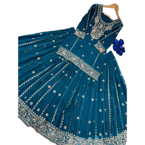 El conjunto de Lehenga de fiesta elegante y elegante para mujer de diseñador con Fancy Dupatta incluye parte superior e inferior - Product Image 1