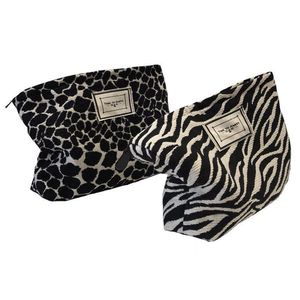 Coreano Moda Leopardo Zebra Maquiagem <span class=keywords><strong>Bag</strong></span> Toilet <span class=keywords><strong>Bag</strong></span> Bolsa Feminina Conveniente Saco De Armazenamento De Grande Capacidade - Product Image 6