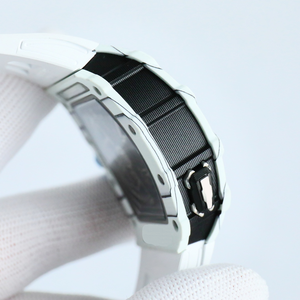 Bracelet pour homme, design multi-couches tridimensionnel, accessoire de poignet haut de gamme, style business décontracté. - Product Image 5