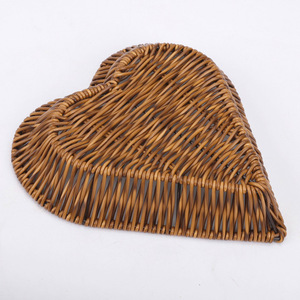 Heart Shaped <b>Rattan</b> Woven <b>Basket</b> Fruit Snack <b>Storage</b> With Handle L673 - Product Image 3