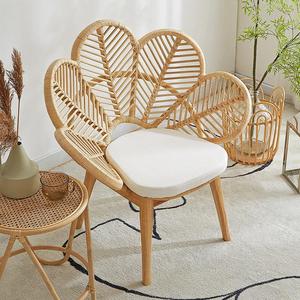 Designer ultimo stile moderno gambe in legno salotto fiore schienale in Rattan tessitura tempo libero in Rattan mobili <span class=keywords><strong>Vintage</strong></span> sedia da pranzo - Product Image 1