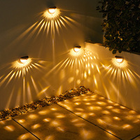 IP65 jardin point culminant extérieur étanche moderne capteur de mouvement Unique grand Angle conception lampe jardin pilier LED applique murale solaire