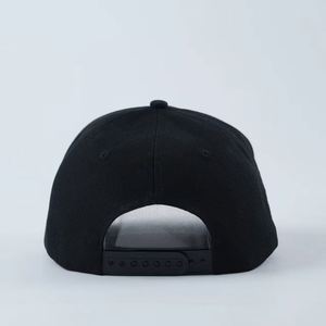 Casquettes snapback entièrement noires tendance, personnalisation Yukaihe, casquette de baseball structurée à 5 panneaux, casquette de haute qualité avec logo brodé en 3D - Product Image 4