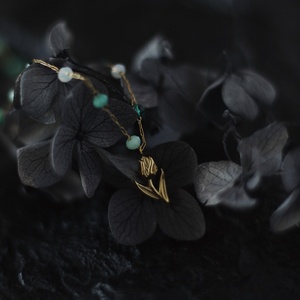 Collar con Colgante de Flor de Tulipán con Piedras Preciosas Naturales Verdes, Estilo Vintage, Chapado en Oro, para Mujer - Product Image 6
