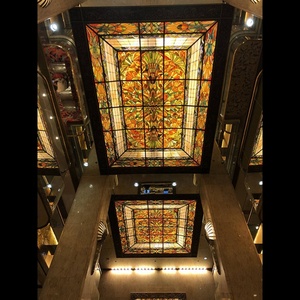 Fournisseur direct d'usine : Décoration artistique en verre Tiffany de grande taille pour plafond, motif Skyline, en provenance de Chine, livraison rapide. - Product Image 2