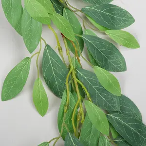Schlussverkauf Eukalyptusblätter Gemüse Reb künstliche günstige Weidenblätter hängende Girlande für Heimgarten